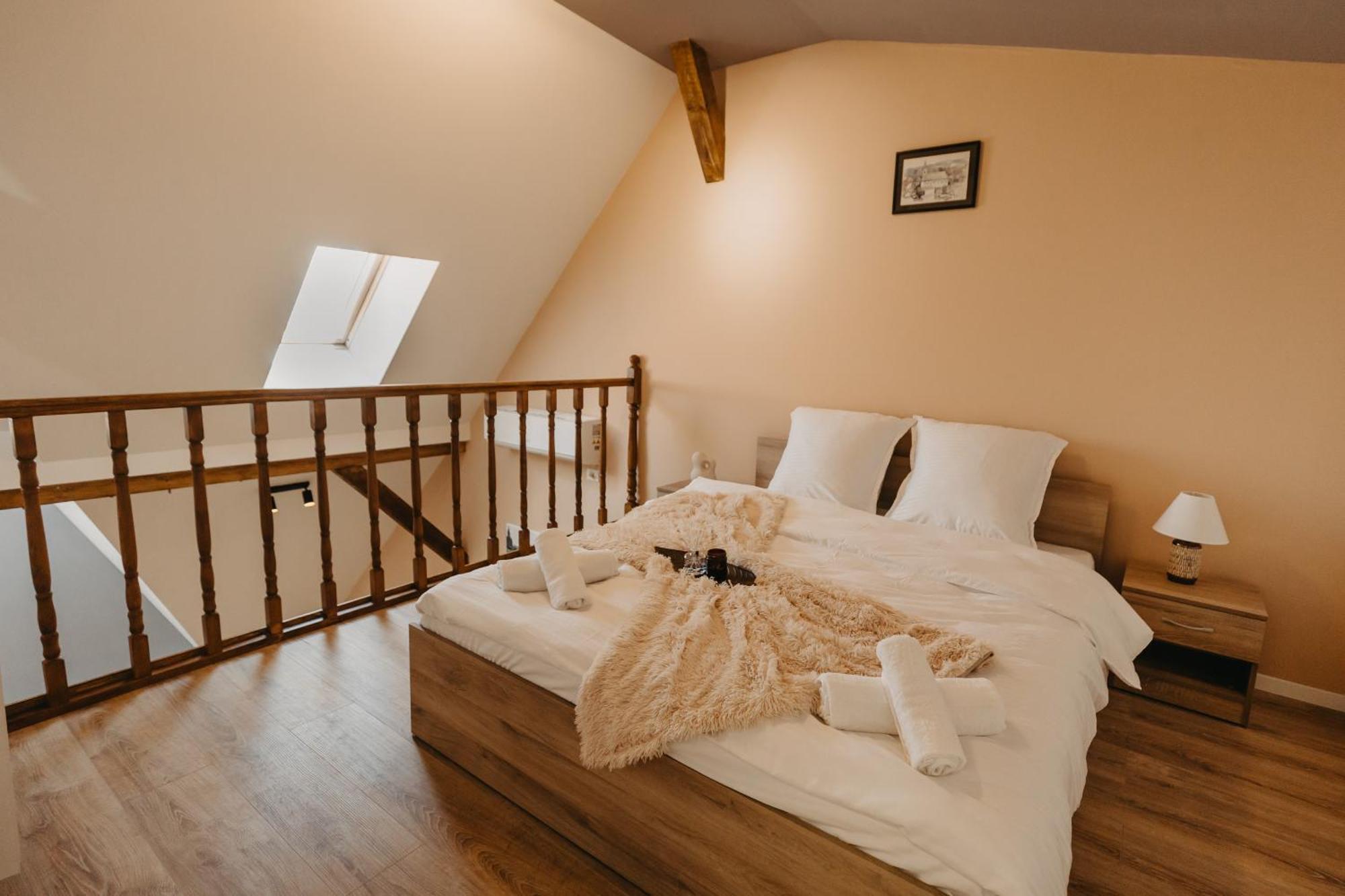 Tm Apartments ティミショアラ エクステリア 写真